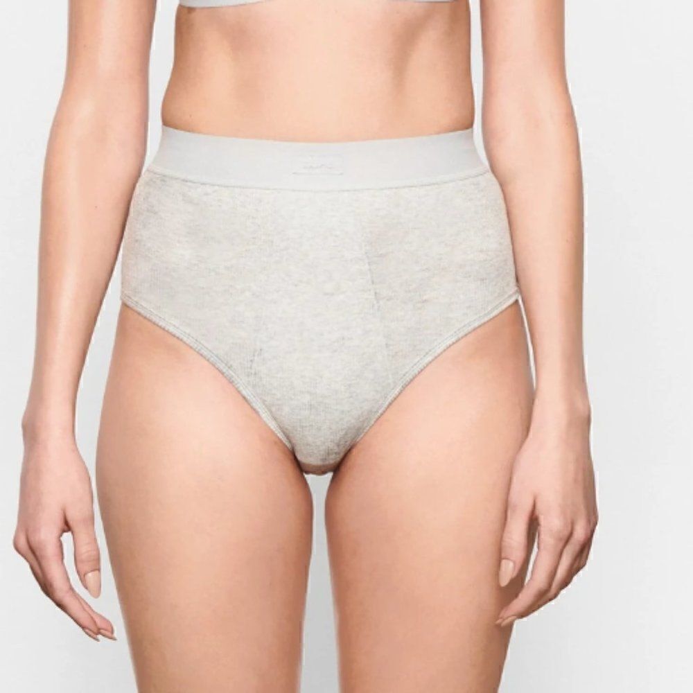 🆕 SKIMS | COTTON RIB HIGH-WAISTED BRIEF Light Heather Grey Size Medium